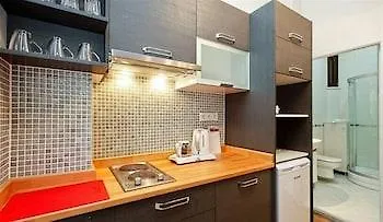 Taksim Tulip Residences & 아파트호텔