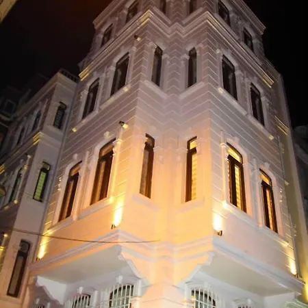 Taksim Tulip Residences & 아파트호텔 3*
