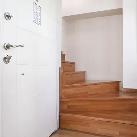 아파트호텔 Taksim Tulip Residences & 3*