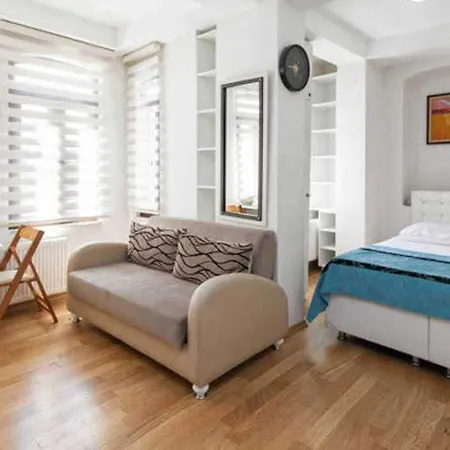 아파트호텔 Taksim Tulip Residences & 3*