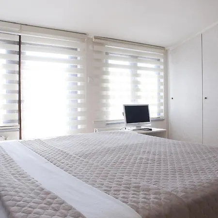 아파트호텔 Taksim Tulip Residences &