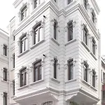 Taksim Tulip Residences & 3* Istambul