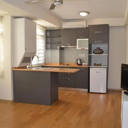 Taksim Tulip Residences & 3*