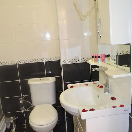 Taksim Tulip Residences & 3*